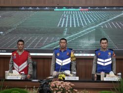 Wakapolda Jabar Pimpin Pengambilan sumpah dan penandatanganan Pakta Integritas penerimaan terpadu calon anggota Polri TA 2024 Panda Polda Jabar