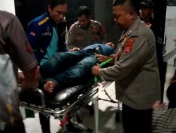 Respon Cepat, Polisi Bantu Pemudik Yang Mengalami Sakit di Pospam Rest Area KM149