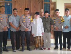 Jalin Silaturahmi Dengan Kalangan Ulama, Kapolsek Compreng Dampingi Kapolres Subang Kunjungi Ponpes Al-Islah