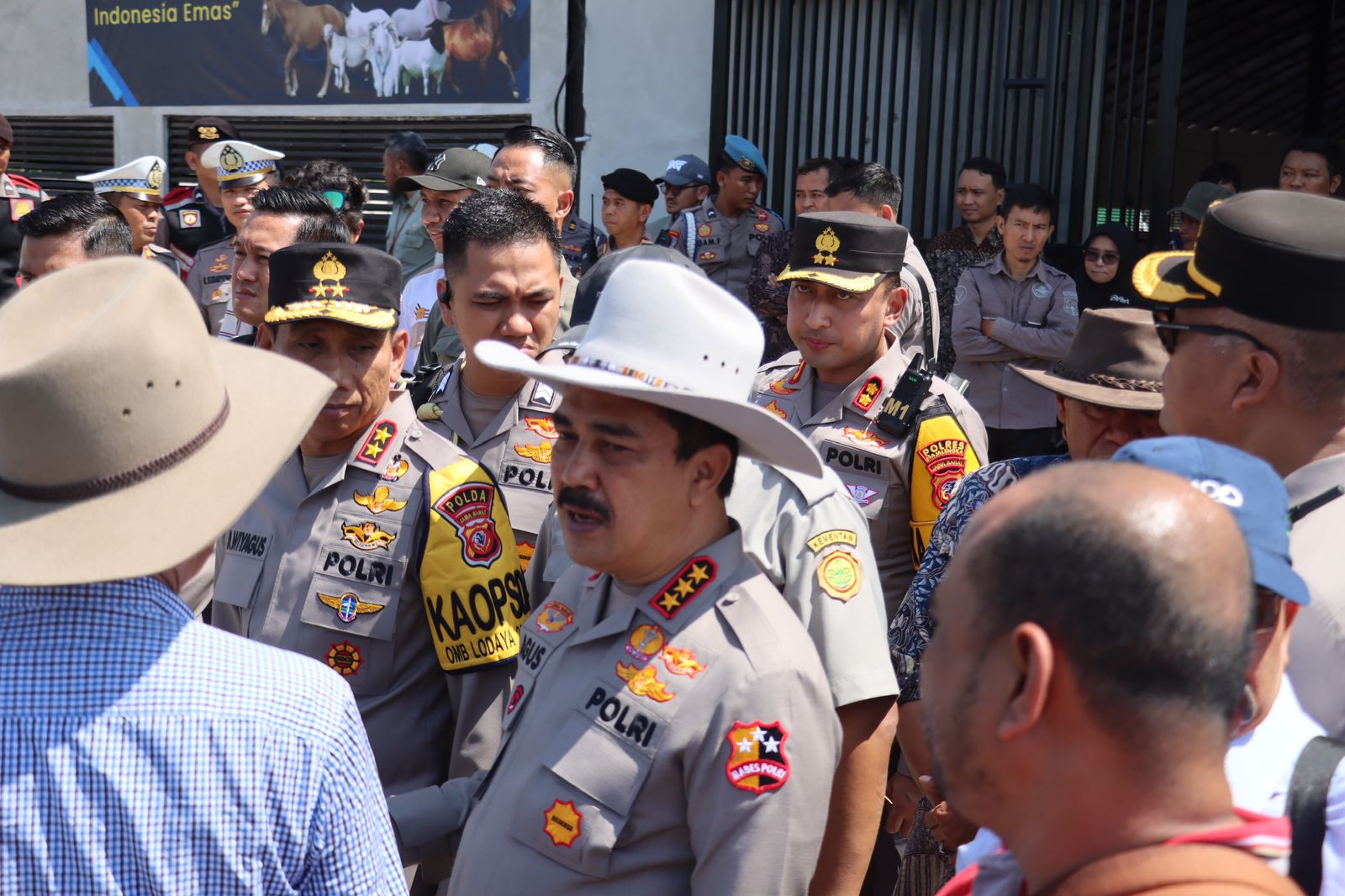 Kapolres Majalengka Hadiri Kunjungan Menteri Pertanian dan Waka Polri di Kertajati Family Farm