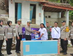 Sambut Hari Lalu Lintas Bhayangkara ke-69, Satlantas Polres Majalengka Gelar Aksi Sosial di Desa Cibodas