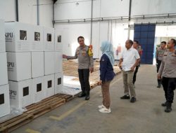 Keamanan Pilkada 2024 di Kota Cirebon Diperketat, Kapolres Tinjau Langsung Gudang Logistik