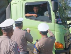 Truk Overload dan Jam Operasional, Polres Subang Bersikeras Atasi Ancaman di Jalan Raya