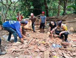 Polisi dan Warga Bersatu Padu, Bangun Rumah Layak Huni untuk Lansia di Sukabumi