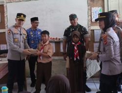 Polri dan TNI Kembali Gelar Uji Coba Makan Siang Bergizi Untuk Siswa Di MI Ibtidaiyah Al Hikmah