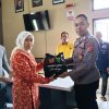 Polres Garut Tebar Kebahagiaan di Jum’at Berkah Berbagi