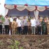 Kapolda Jabar Tinjau Langsung Lahan Pertanian di Indramayu, Dukung Program Ketahanan Pangan Nasional