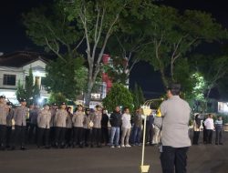 Polres Garut Gelar Apel Siaga Malam Jelang Pemungutan Suara, Jaga Keamanan dan Kondusivitas