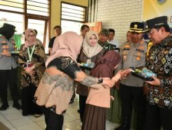 Polres Sumedang Inisiasi Ujicoba Program Makan Siang Bergizi di SLBN B Cimalaka