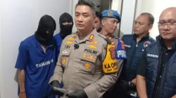 Polres Cimahi Bongkar Gudang Tembakau Sintetis di Dago, Dua Tersangka Diamankan