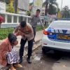 Kapolres Cirebon Kota Tunjukkan Kepedulian, Selamatkan Ibu Korban Kecelakaan Becak di Jalan Tuparev