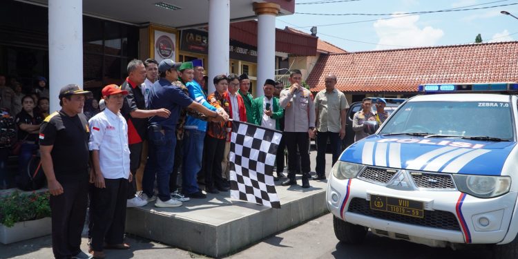 Ramadhan Semakin Dekat, Polres Cirebon Kota Gelar Bakti Sosial