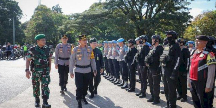 Siap Amankan Mudik Lebaran 2025, Polrestabes Bandung Gelar Apel Gelar Pasukan Operasi Ketupat Lodaya