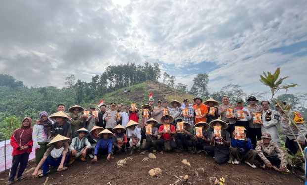 Kapolres Banjar Hadiri Penanaman Jagung, Wujud Sinergitas dan Dukungan Ketahanan Pangan
