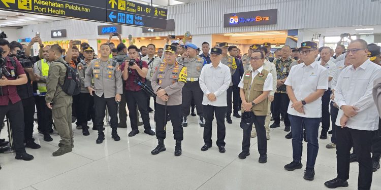Kapolri Pastikan Pengamanan Arus Mudik di Bandara Soetta Optimal