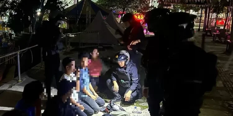 Tiga Pemuda di Garut Diamankan Polisi Saat Pesta Miras di Bulan Ramadhan