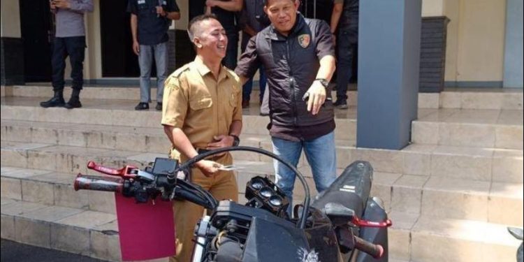 Ungkap Kasus Curanmor, Polres Garut Kembalikan Motor Curian Ke Pemiliknya