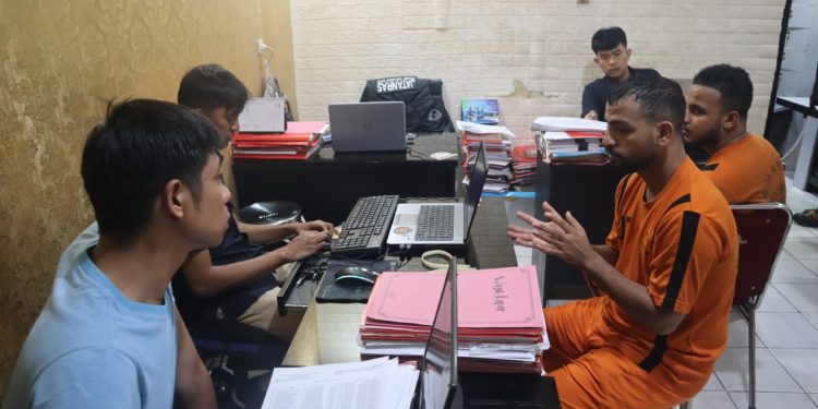 Dua WNA Asal Yaman Diringkus Polres Sukabumi Kota Terkait Aksi Curas Ratusan Juta Rupiah