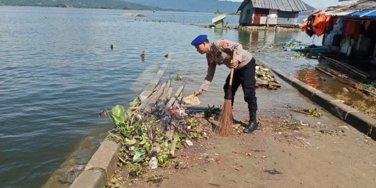 Satpolairud Polres Purwakarta Gencarkan Aksi Peduli Lingkungan di Waduk Jatiluhur