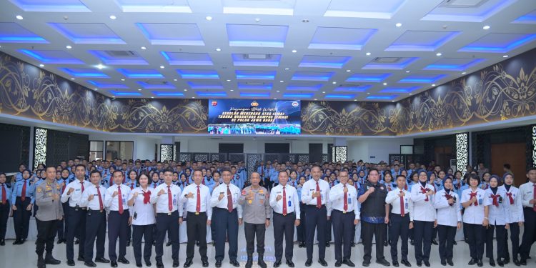 Kapolda Jabar Sambut Hangat Siswa SMA Taruna Nusantara: Tumbuhkan Cinta Tanah Air dan Kesadaran Hukum Sejak Dini