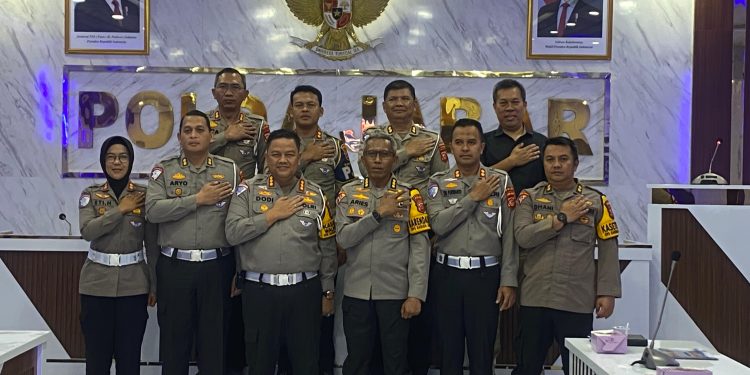 Tingkatkan Kepatuhan Masyarakat Dalam Berlalu Lintas, Polda Jabar Gelar Lat Pra Ops Patuh Lodaya 2025