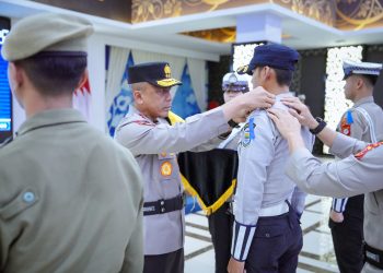 Gelar Pasukan Operasi Patuh Lodaya 2025: Kapolda Jabar Tekankan Disiplin Berlalu Lintas untuk Indonesia Emas