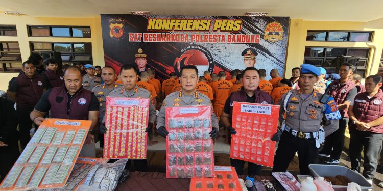 Polresta Bandung Tunjukkan Komitmen Tinggi dalam Memberantas Narkoba: 181 Kasus Terungkap