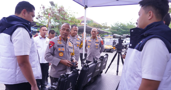 Kapolda Jabar Cek Kesiapan Almatsus dan Personel Dit Ressiber Polda Jabar, Tekankan Pemanfaatan Optimal Teknologi Siber