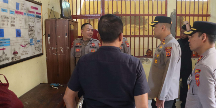 Kapolres Subang Cek Rutan, Pastikan Keamanan dan Pengawasan Tahanan Optimal