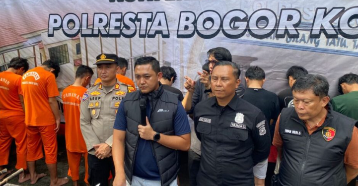 Polresta Bogor Kota Bongkar Sindikat Pencurian Mobil Lintas Wilayah, Tiga Pelaku Diringkus, Satu Ditembak