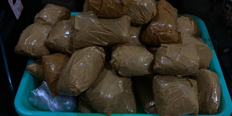 Polresta Cirebon Amankan 1,7 Kg Ganja, Empat Pengedar Diringkus