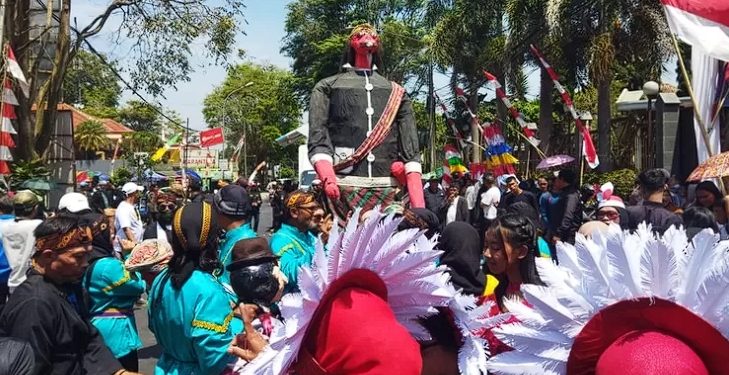 Polisi Lakukan Rekayasa Lalu Lintas untuk Kelancaran Lembang Street Carnival