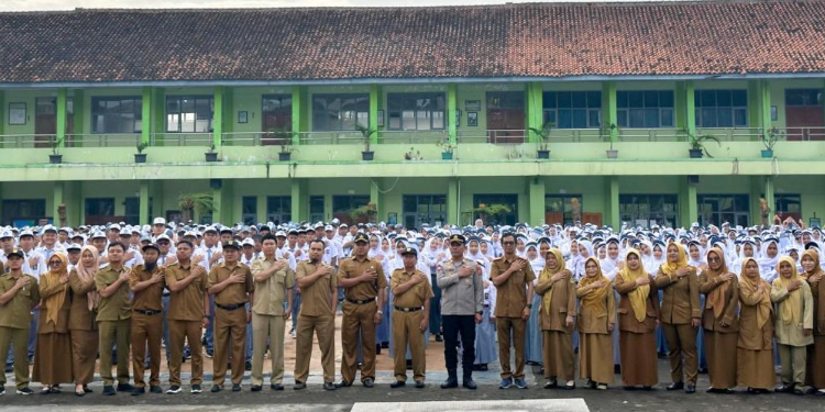 Polres Ciamis Gelar Penyuluhan Pencegahan Kekerasan Anak dan Kenakalan Remaja di SMA