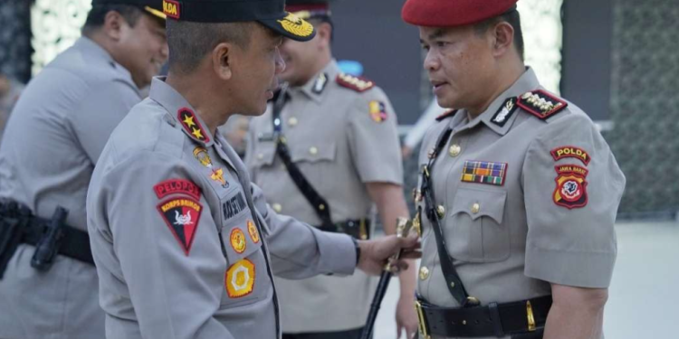 Kapolda Jabar Pimpin Sertijab Dirreskrimum dan Pelantikan Kayanma Polda Jabar