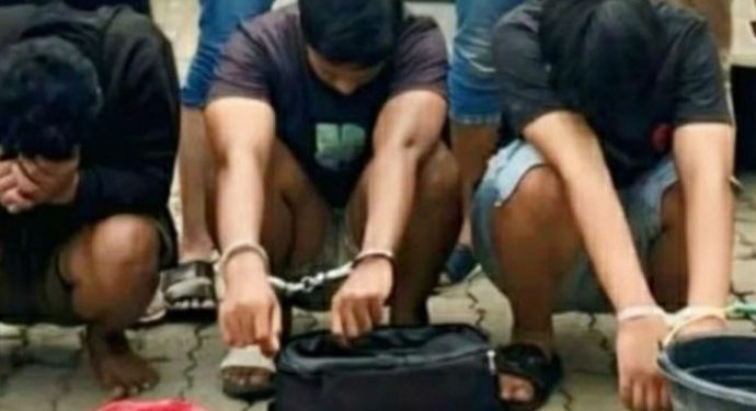 Tiga Pengedar Ganja di Karawang Ditangkap, Polisi Amankan 3,5 Kg Ganja