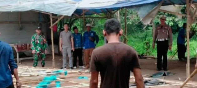 Polres Karawang Gerebek Arena Judi Sabung Ayam di Tirtamulya, Warga Resah