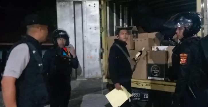 Aksi Humanis Brimob Jabar: Bus Sekolah Gratis Antar Jemput Pelajar di Pelosok Tasikmalaya