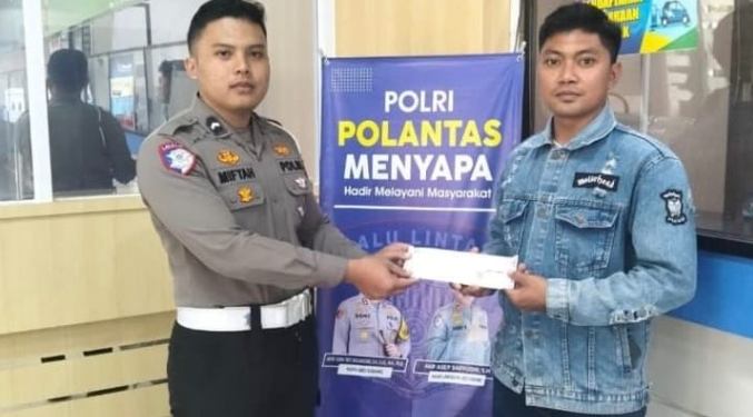 Ditlantas Polda Jabar Gelar “Polantas Menyapa”, Tingkatkan Pelayanan Publik di Samsat