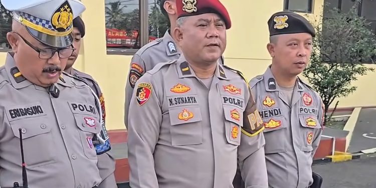 Razia KRYD Ditingkatkan, Polres Cianjur Sita 502 Botol Miras Ilegal dari Kios Berkedok Jamu