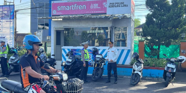 Kapolres Garut Pimpin Patroli dan Pengecekan Operasi Zebra Lodaya 2025, Tekankan Profesionalisme dan Edukasi Masyarakat