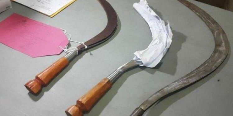 Gagalkan Tawuran Subuh di Pinggir Rel KA, Tim Raimas Polresta Bogor Kota Sita Celurit dan Gobang