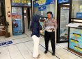 Ciptakan Komunikasi Sersan (Serius tapi Santai), Satlantas Polres Sumedang Gencarkan ‘Polantas Menyapa’