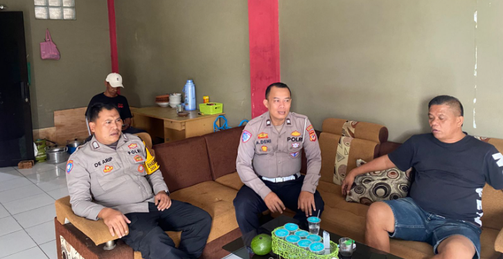 Polsek Cikijing Intensifkan Kemitraan dengan Pengurus Pasar untuk Jaga Kamtibmas