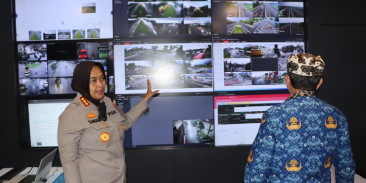Polresta Cirebon Aktifkan 207 Titik CCTV untuk Pantau Arus Lalu Lintas Selama Nataru