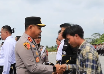 Polres Pangandaran Beri Penghargaan dan Resmikan Lapangan Apel “Setia”