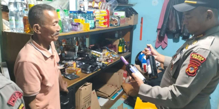 Polsek Batujajar Intensifkan Patroli Presisi dan Razia Miras untuk Jaga Kamtibmas