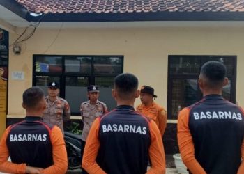 Polres Purwakarta Dan Tim SAR Gabungan Lakukan Pencarian Korban Tenggelam Di Waduk Jatiluhur