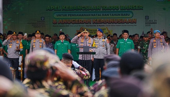 Kapolri Pimpin Apel Kebangsaan 11.135 Personel Banser di Cirebon untuk Pengamanan Natal dan Tahun Baru