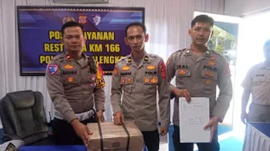 Polres Majalengka Distribusikan Makanan Tambahan bagi Personel di Pos PAM OPS Lilin Lodaya 2025
