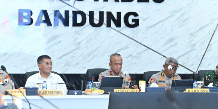 Jelang El Clasico Indonesia Persib vs Persija, Kapolda Jabar Himbau Suporter Jangan Mudah Terprovokasi